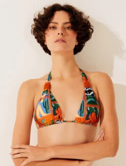 Agua De Coco Top Asa Delta Quadros Bordados