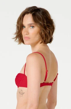 Top Chandon Crispy Vermelho -Agua de Coco Shop top blueman top chandon crispy vermelho 2