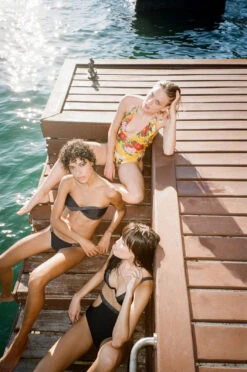 Black Lurex Underwired Triangle Bikini Top - Top Curves Preto Lurex -Agua de Coco Shop top blueman top curves preto lurex 4