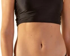 Asymmetric Black Crop Top With Golden Details - Top Nix Preto -Agua de Coco Shop top blueman top nix preto 3