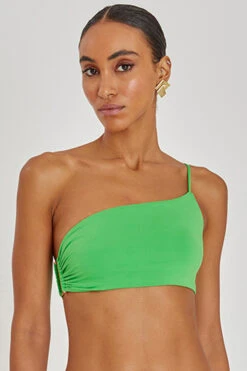 Top Geometric Athletic Kiwi