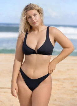 Maaji Top Victory Splendour Black -Agua de Coco Shop top maaji top victory splendour black 6