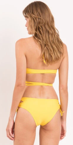 Top Amarelo Kate -Agua de Coco Shop top riodesol top amarelo kate 3