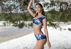 Bbs X Saha - Reversible Bikini Top Flowers / Stripes - Top Aurora Floral Night 15 Bbs X Saha - Reversible Bikini Top Flowers / Stripes - Top Aurora Floral Night -Agua de Coco Shop top saha top aurora floral night 6