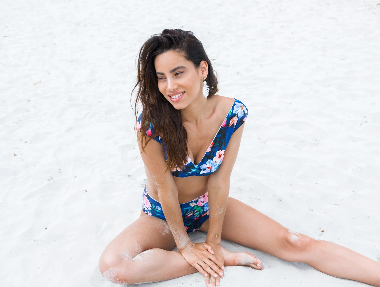 Bbs X Saha - Reversible Bikini Top Flowers / Stripes - Top Aurora Floral Night 8 Bbs X Saha - Reversible Bikini Top Flowers / Stripes - Top Aurora Floral Night - Image 8