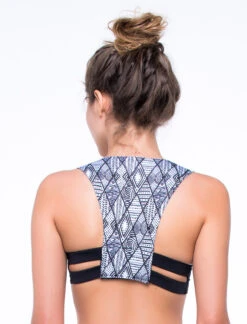 Zipped Surf Swimsuit Top In Two Materials - Soutien Yas Africa -Agua de Coco Shop top seaster soutien yas africa 5